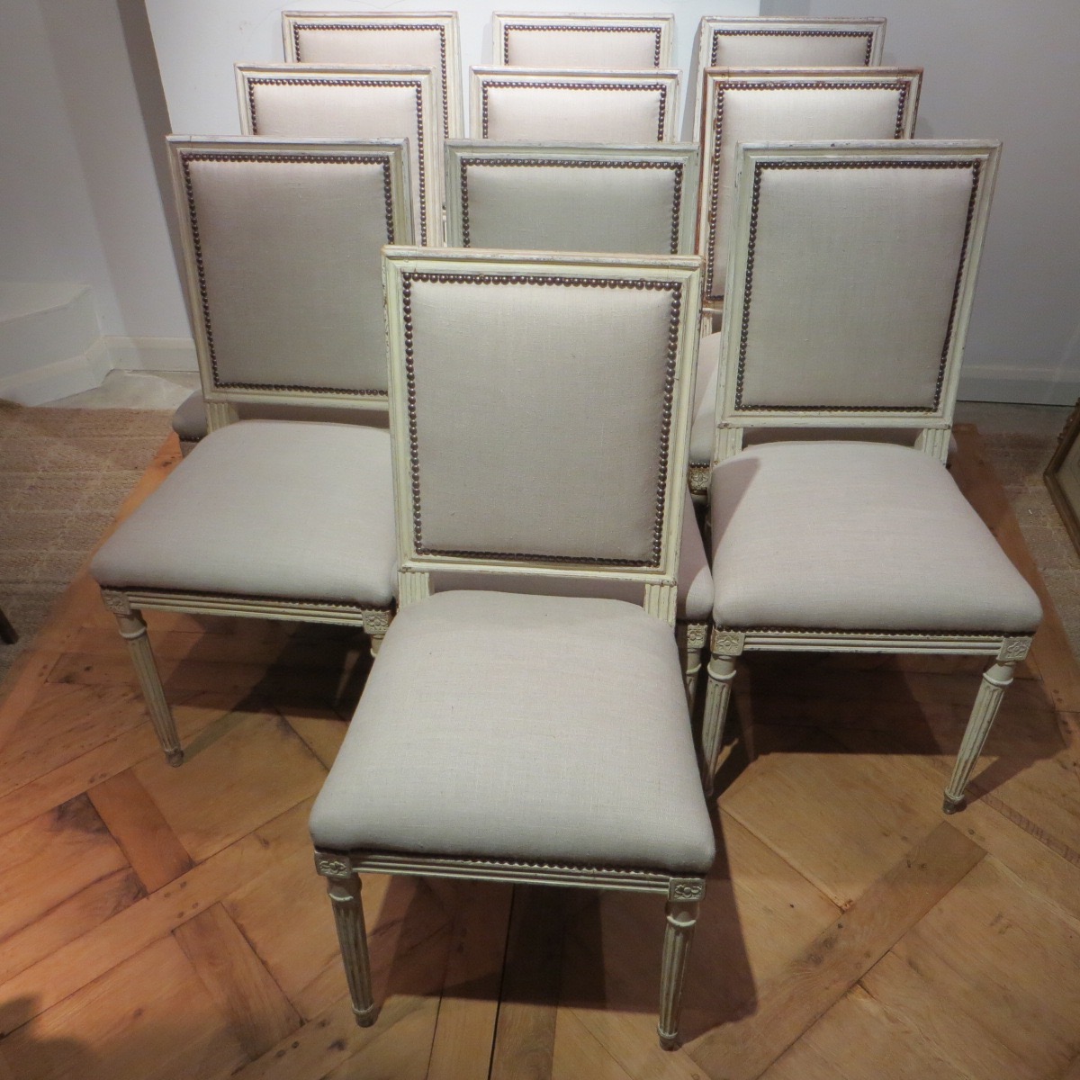 set of 10 dining chairs